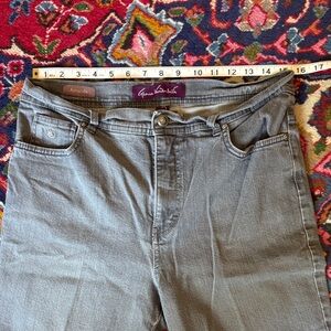 Gloria Vanderbilt Women's Gray Straight Leg Jeans